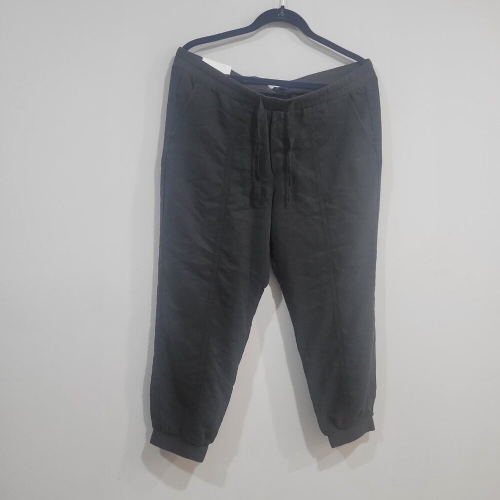 GAP Casual Black Pants – Size Large